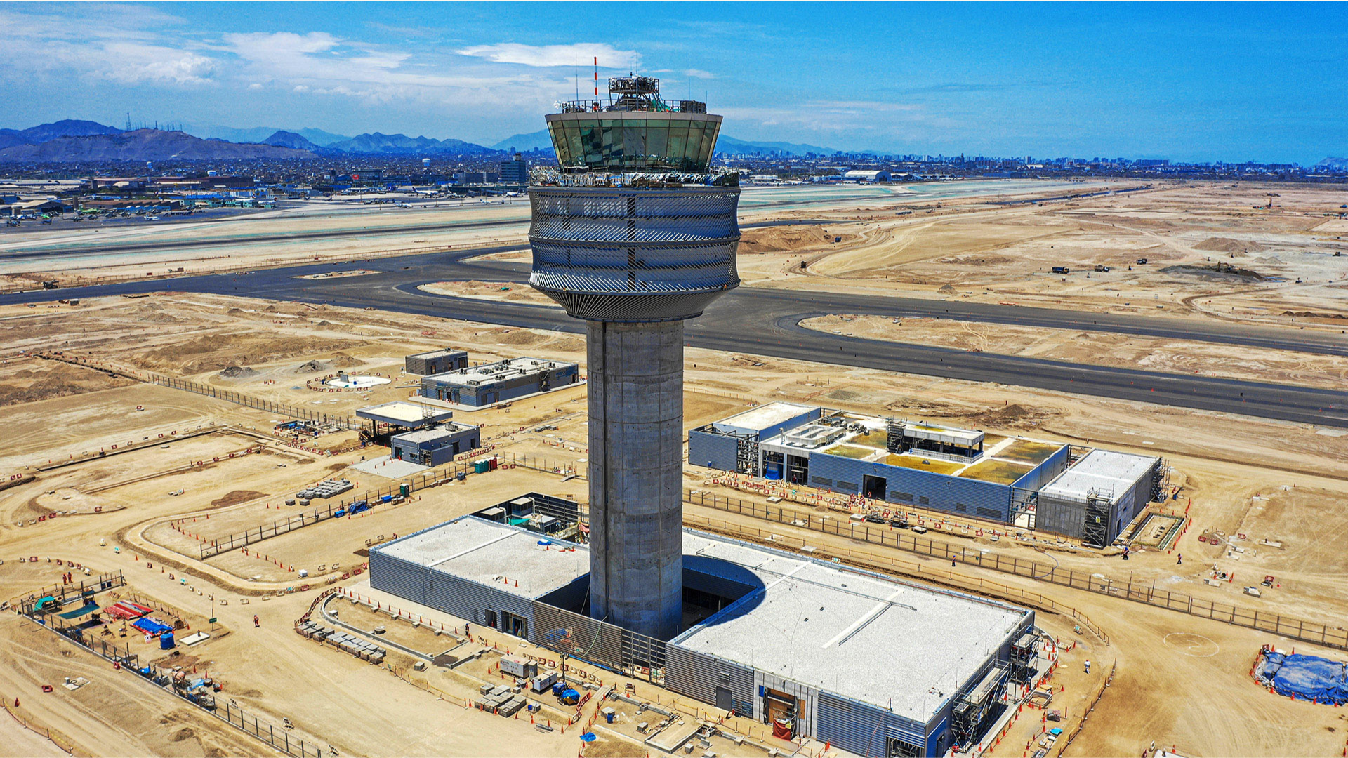 Torre de control - Aeropuerto Internacional Jorge Chávez